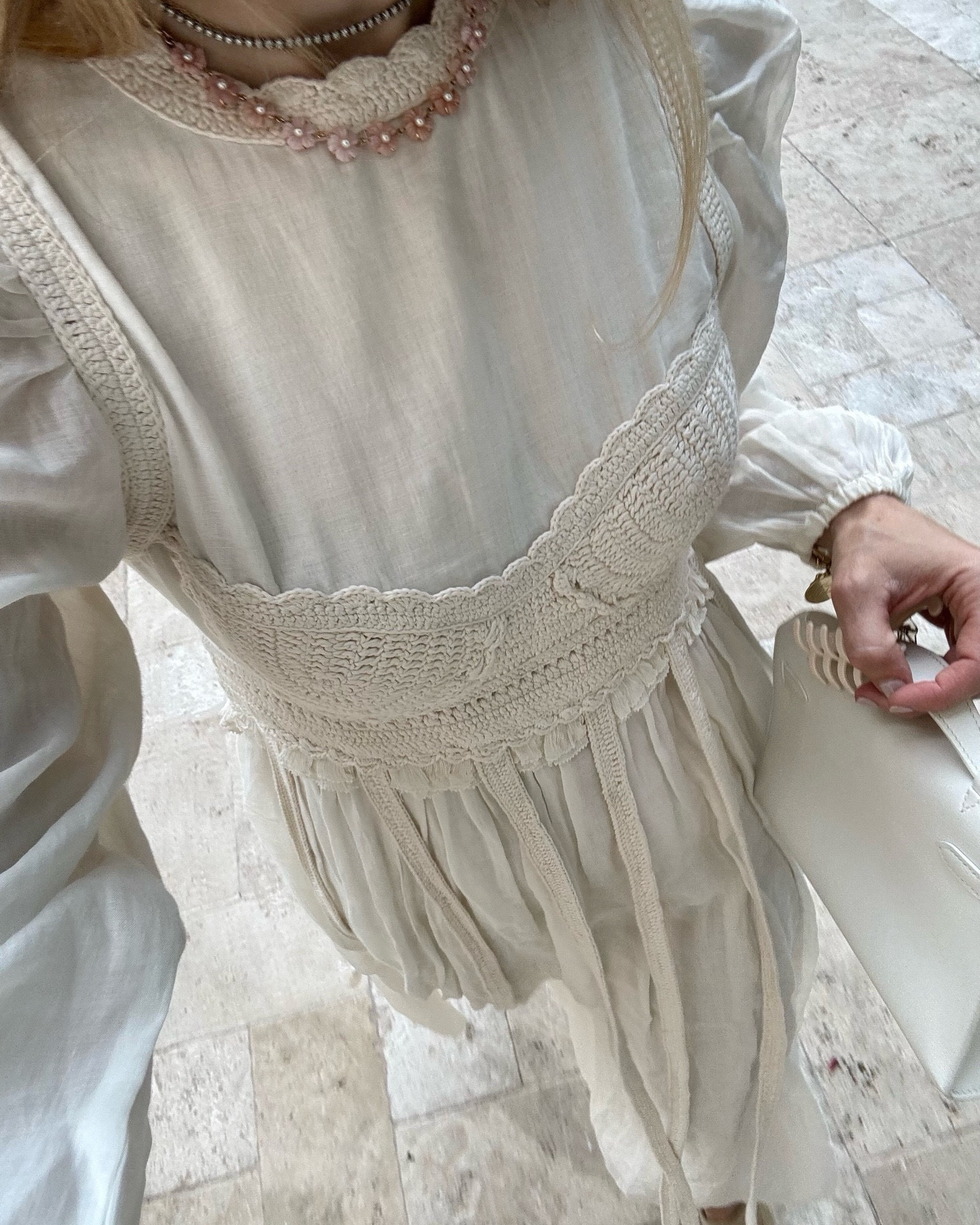 Wanted to show you all of my Shopbop favorites and essentials at the moment! My new favorite Ulla Johnson Dress, an under $200 dress I just ordered (and am so excited for), and a few of my other favorites. 