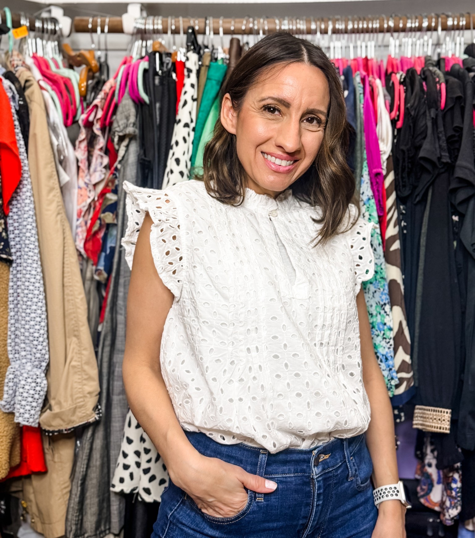 White eyelet top and Levi’s jeans. 
Eyelet top runs big. Go down a size. 
Levi’s jeans run true to size. Petite ladies these will need to be hemmed. 
Petite outfit 
Petite style 


#LTKPetite #LTKOver40 #LTKootd