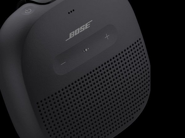 Bose SoundLink Micro, Portable Outdoor Speaker, (Wireless Bluetooth Connectivity), Black | Amazon (US)