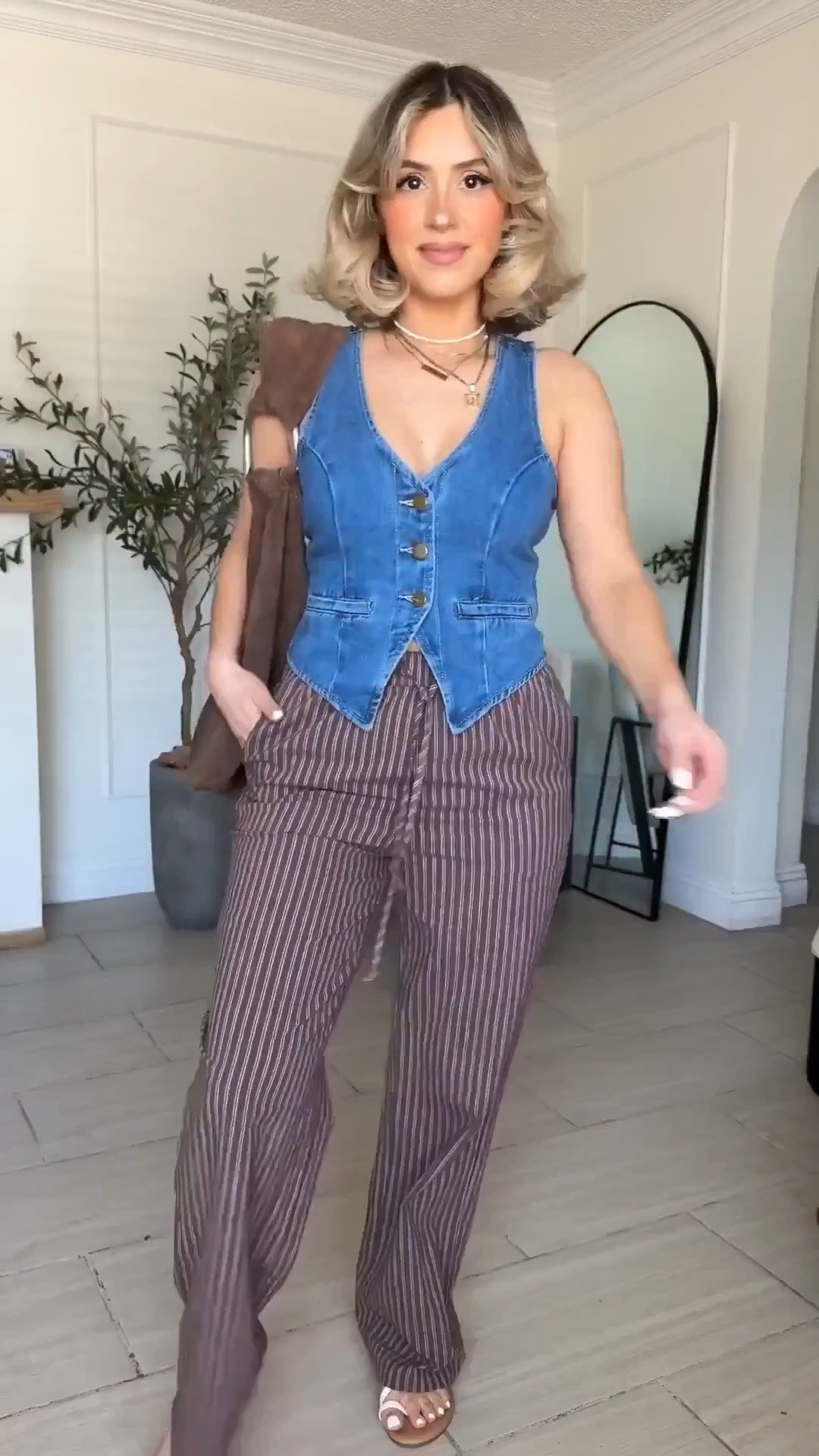 My favorite linen pants for the summer 😍

#LTKgrwm #LTKootd #LTKmomlife