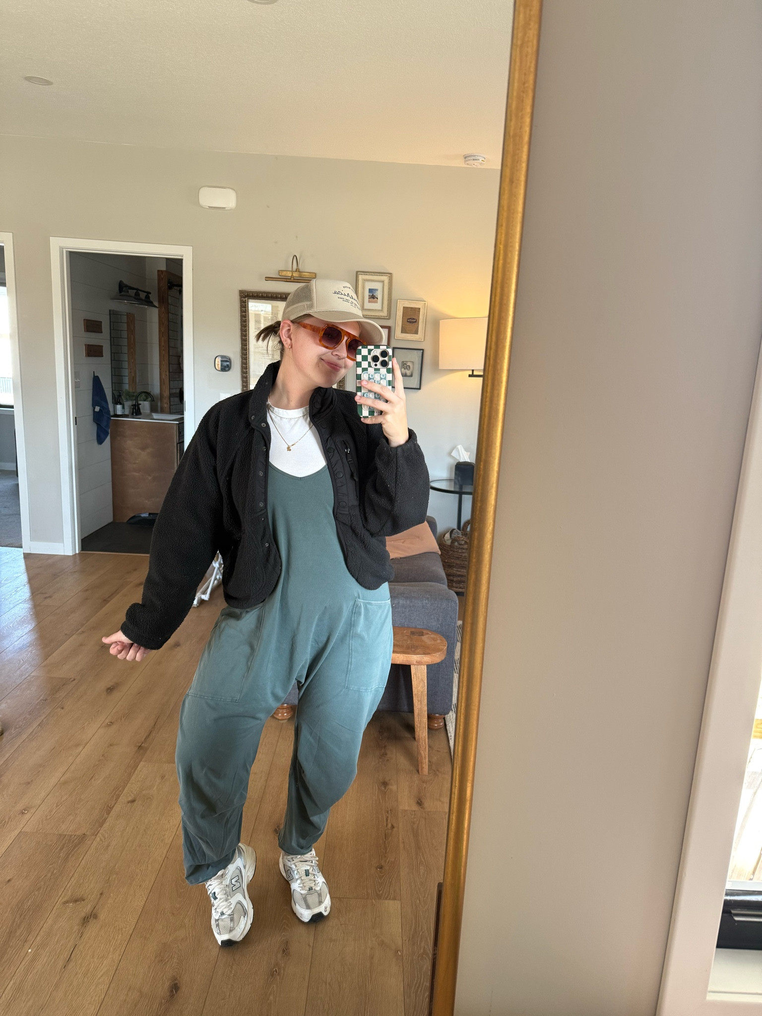 Mom fit of the day ✨

#LTKStyleTip #LTKFindsUnder50 #LTKSeasonal