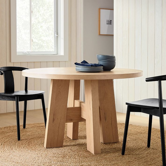 Putnam Round Dining Table (48", 60") | West Elm (US)