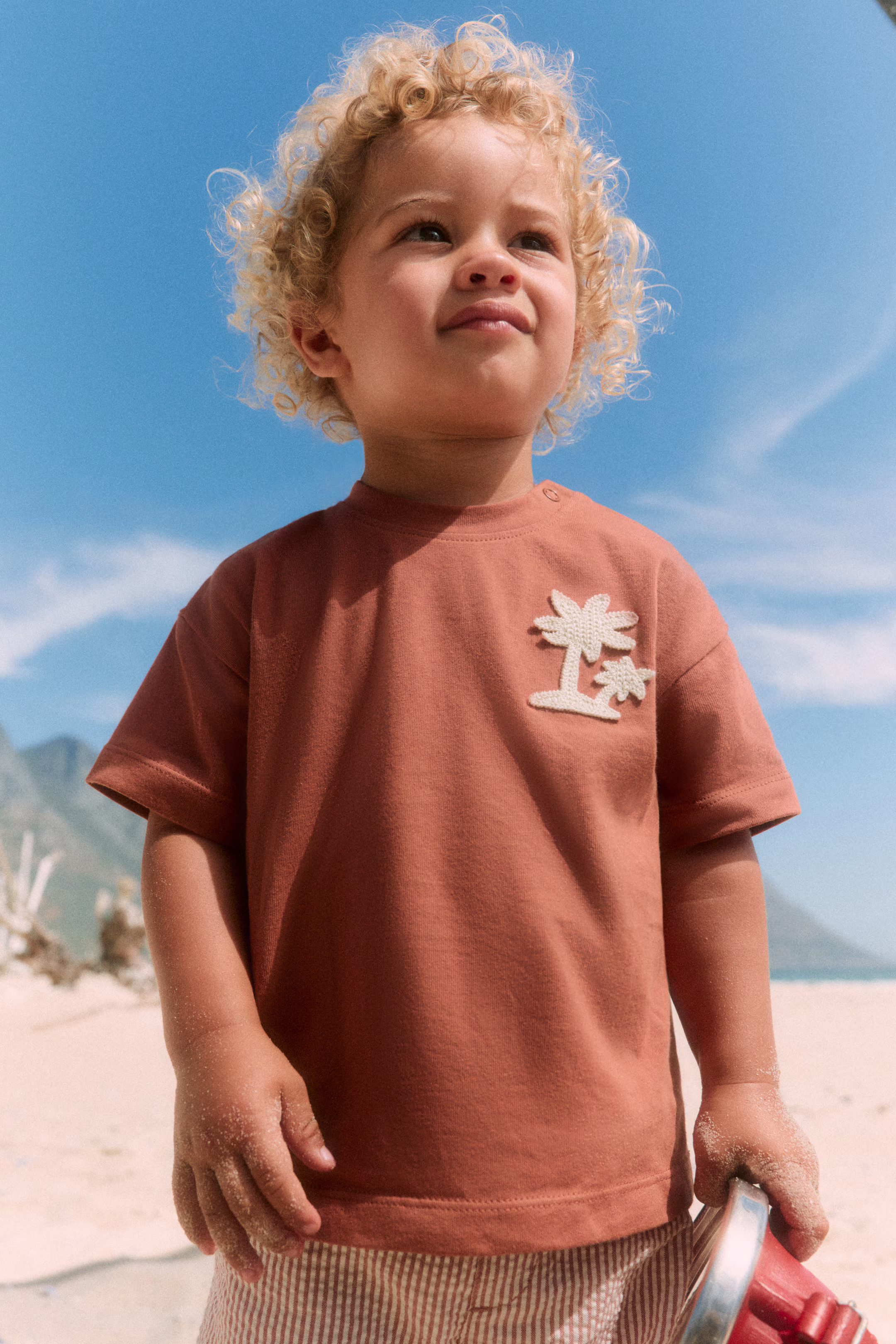 Appliquéd T-Shirt | H&M (US + CA)