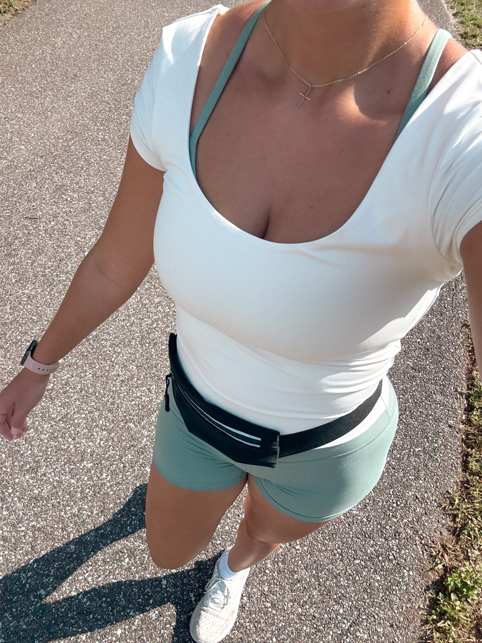 Walking OOTD 

#LTKBeauty #LTKStyleTip #LTKActive