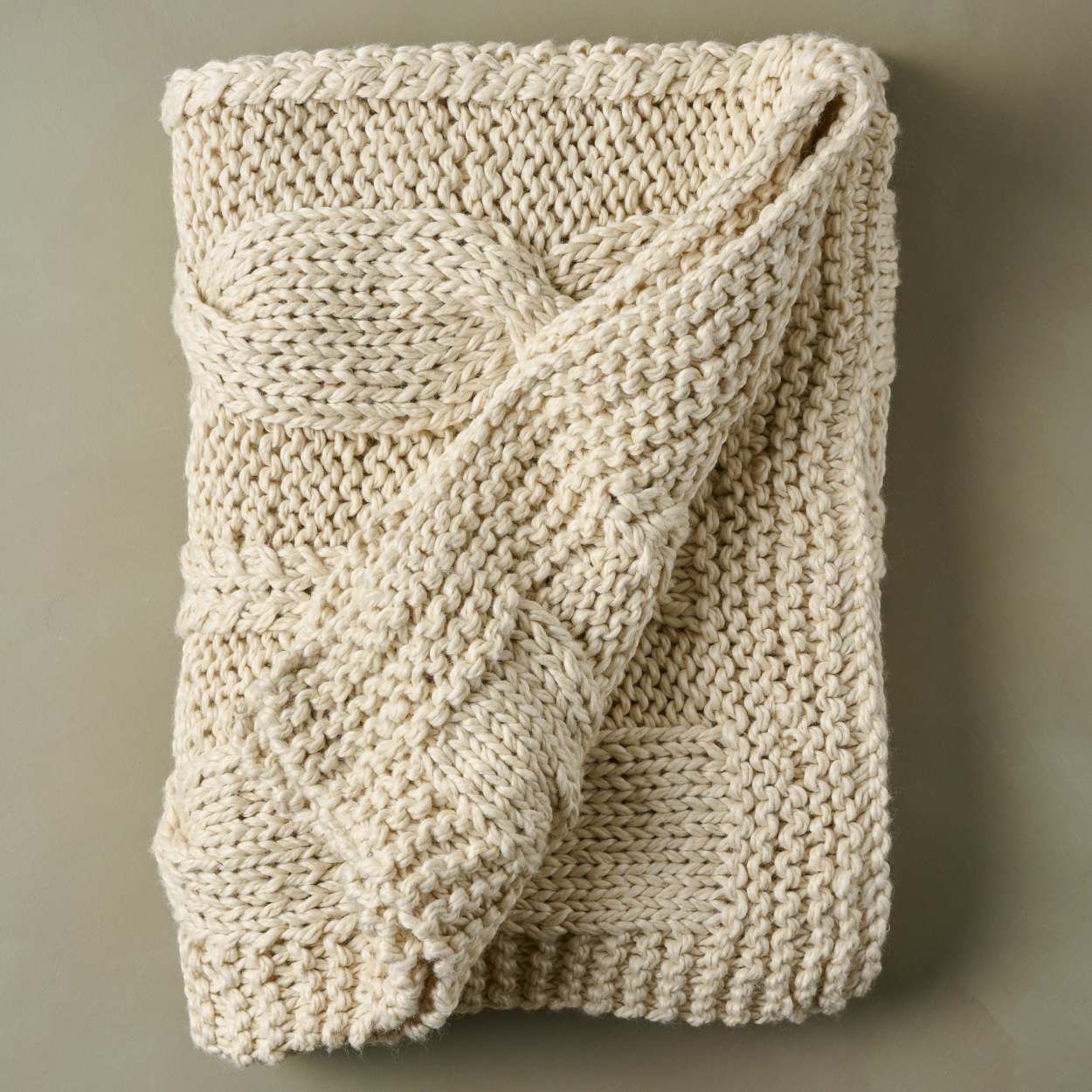 Cable Knit Oversized Throw | Magnolia