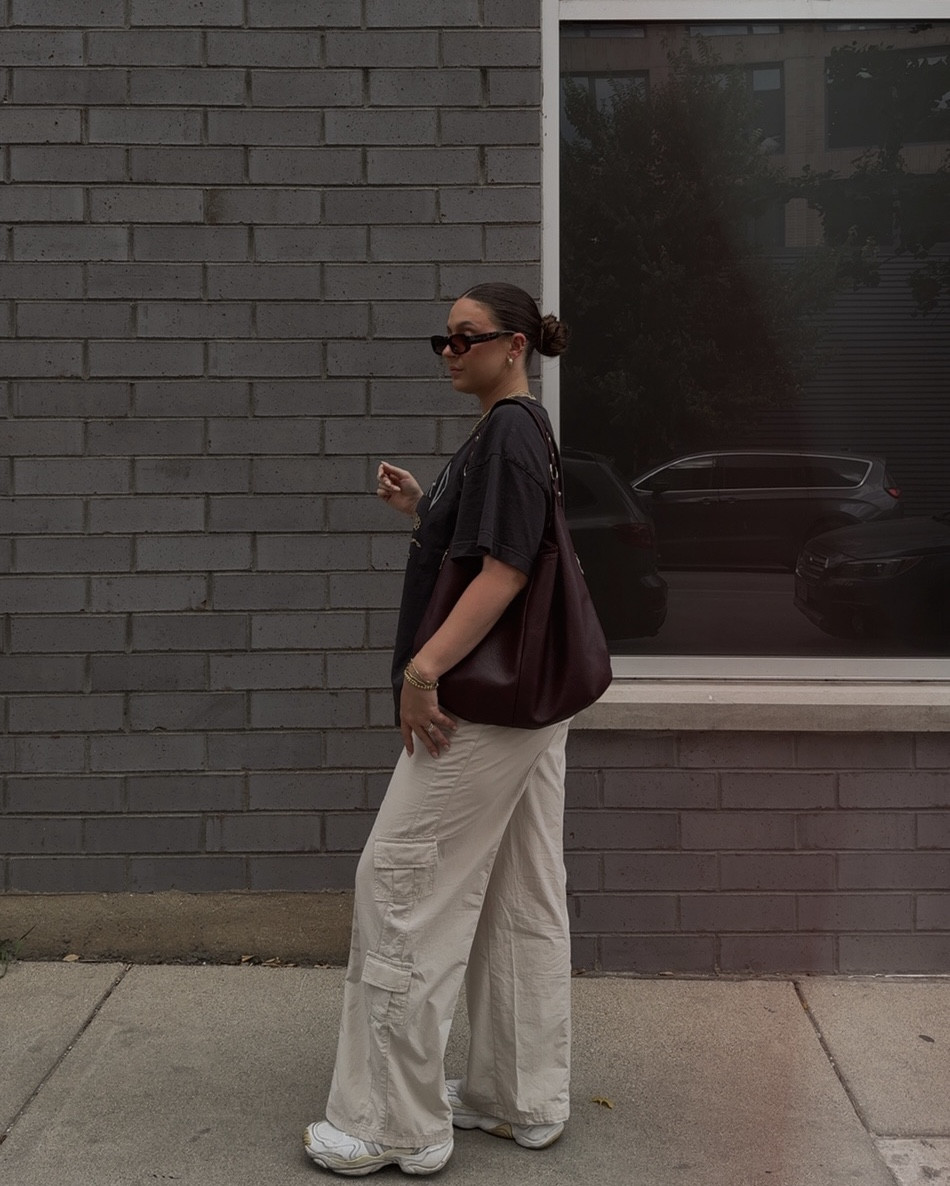 comfy cool mom vibes 

#LTKStyleTip #LTKFindsUnder50 #LTKMidsize
