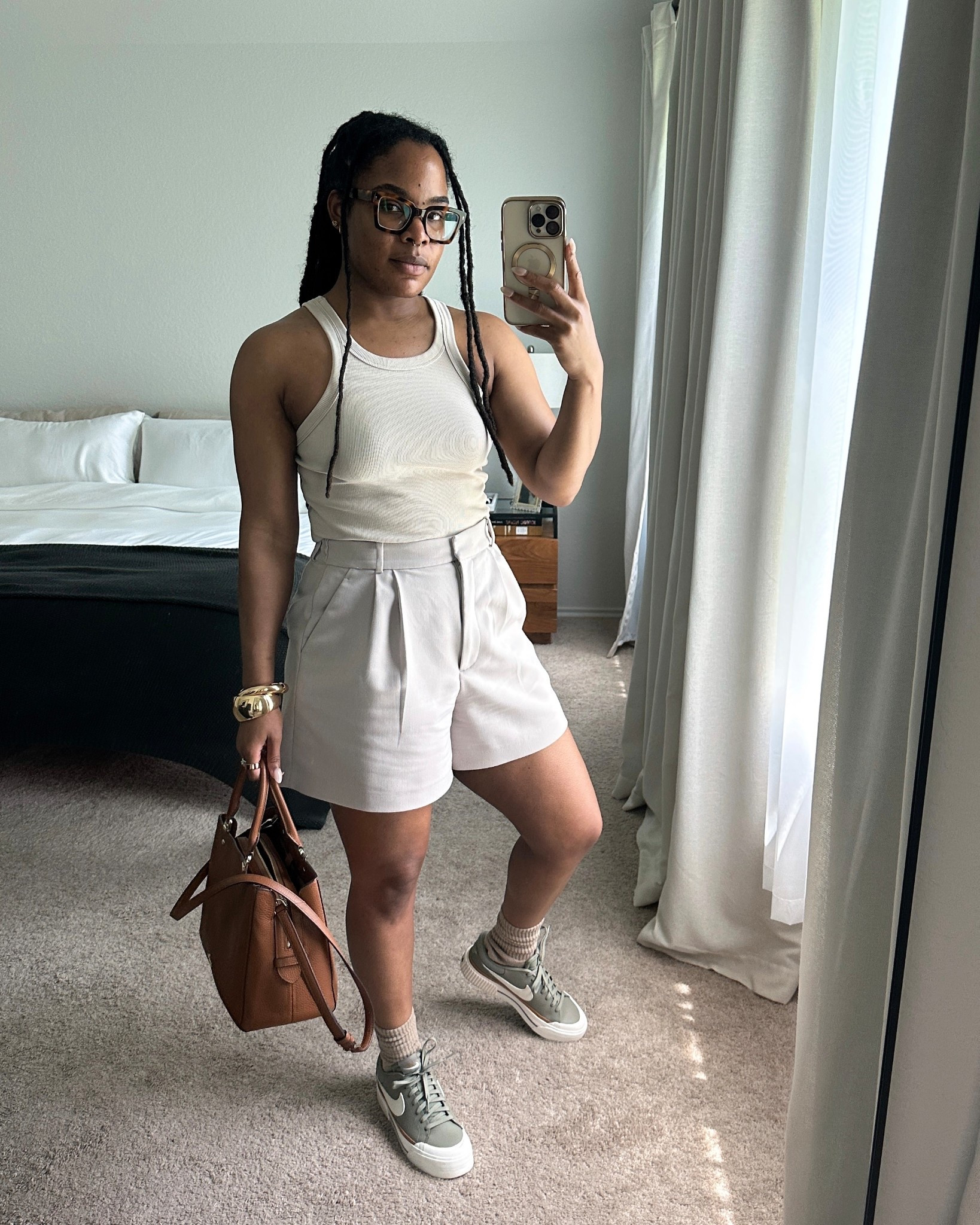 Casual early fall outfit for thick thighs | Minimalist outfitt

#LTKStyleTip #LTKFindsUnder100 #LTKShoeCrush