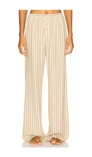 Mindy Wide Leg Pant in Brown | Revolve Clothing (Global)