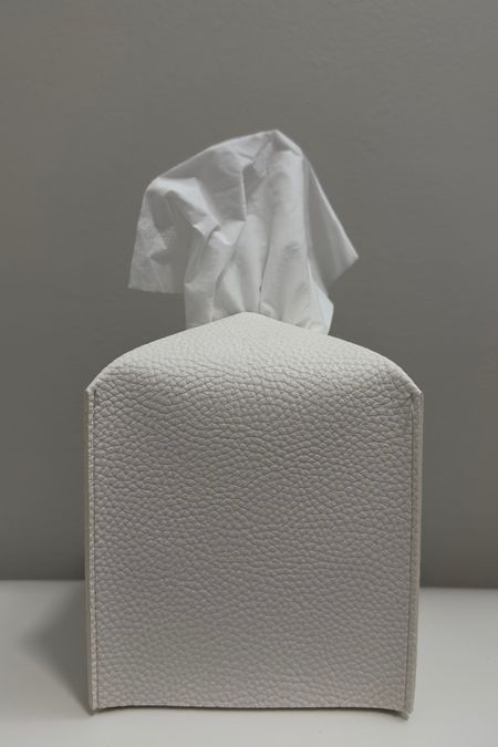pebble leather tissue box 

#LTKunder50 #LTKhome #LTKunder100