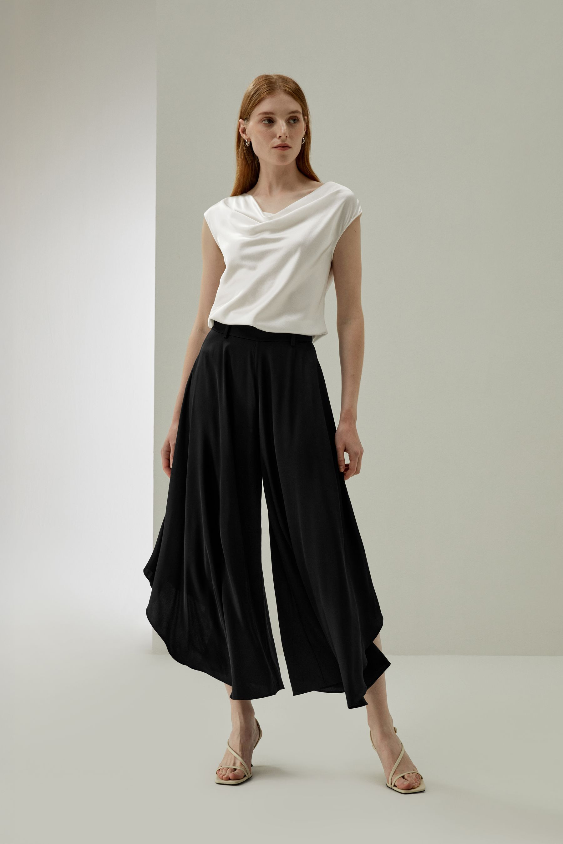 Wide-Legged Silk Fig Pants | LilySilk