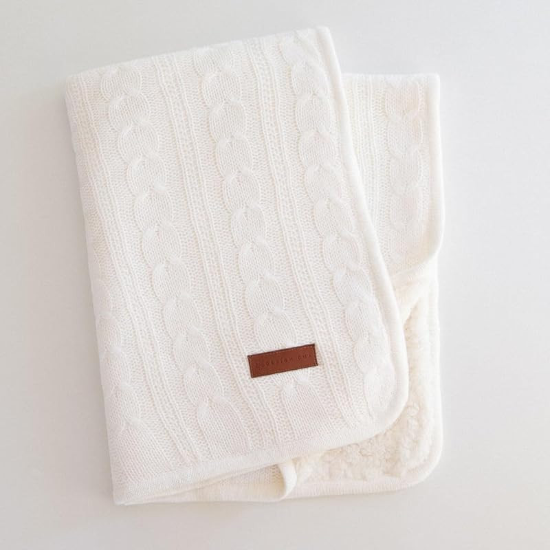 Visit the Design Dua Store | Amazon (US)