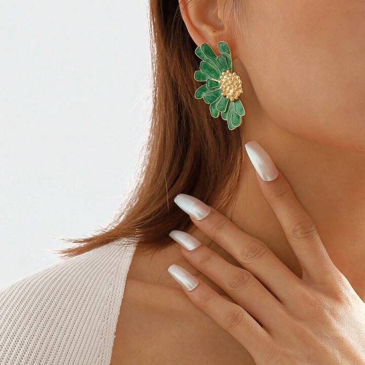 TrendsVintage Enamel Alloy Flower Petal Stud Earrings Suitable For Ladies' Daily Wear | SHEIN