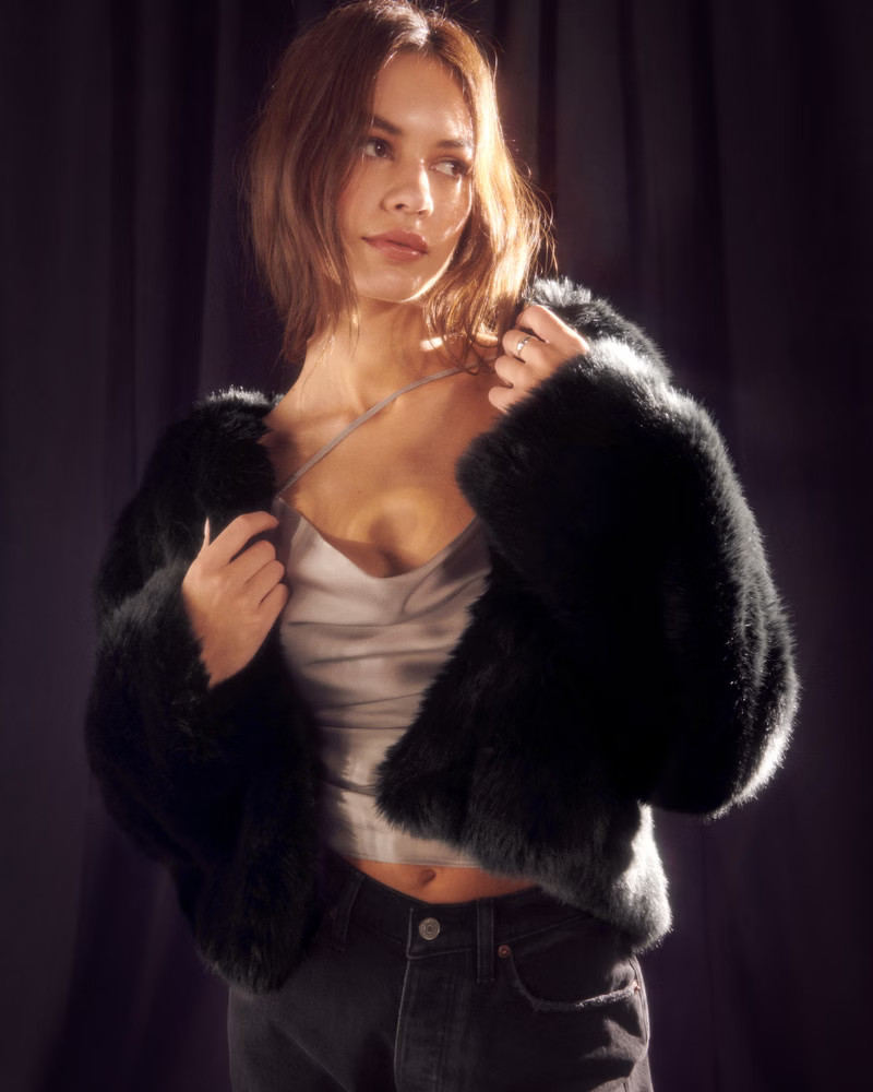 Women's Cropped Faux Fur Jacket | Women's Coats & Jackets | Abercrombie.com | Abercrombie & Fitch (US)
