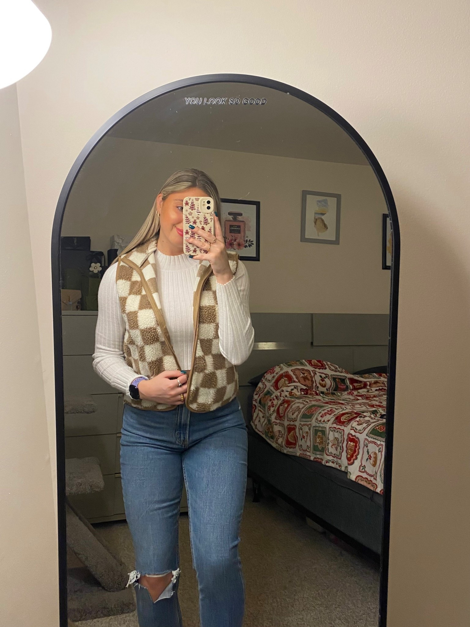 cute checkered vest! 

#LTKootd #LTKSeasonal