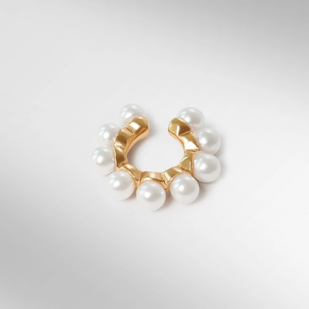 Lizzie Ear Cuff :: Gold | MM LaFleur