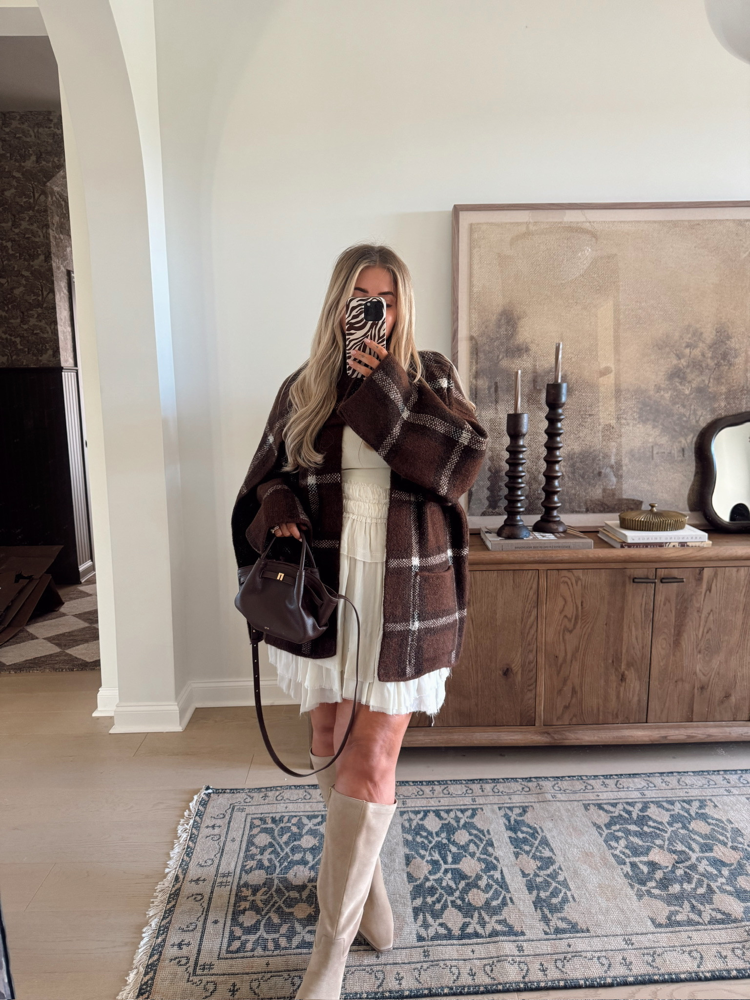 Cutest Zara fall outfit🤎

Cardigan- XL
Skirt- large 
Tank- medium 

#LTKActive #LTKSaleAlert #LTKMidsize