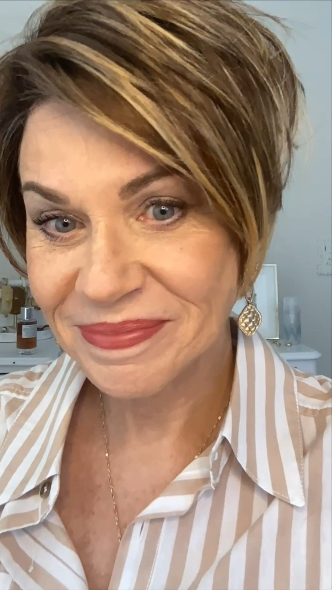 Two simple steps before mascara that help prevent smudging.
I always use a light mist of setting spray, then gently blot around the eyes with a makeup sponge before mascara goes on. It helps everything set and wear better — especially on mature skin.

✨ Products linked here

#LTKOver40 #LTKgrwm #LTKBeauty