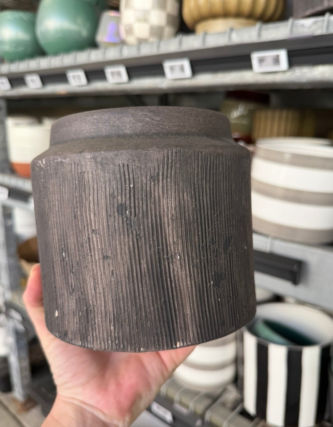 🌿 LAST CHANCE — VIRAL PLANTER UNDER $12 ⬇️

2 size options + the most gorgeous color and texture 🤎

this one has been selling out SO fast

will 🔗 it + more planter options just in case it’s gone online

don’t wait on this one

#LTKSeasonal #LTKdayinmylife #LTKHome