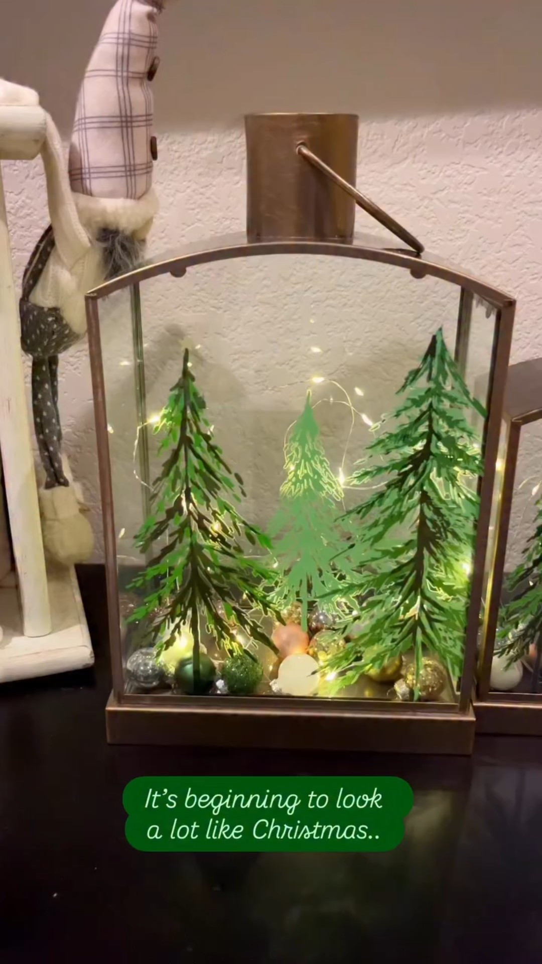 I was too embarrassed to show my 100 gnomes.. 🥰🎄

#christmasdecor #christmastree #christmastime #lights #festive #festivedecor

#LTKHoliday