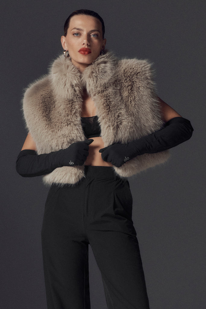 Opulent Faux Fur Cropped Vest - Oat | Alo Yoga (US)