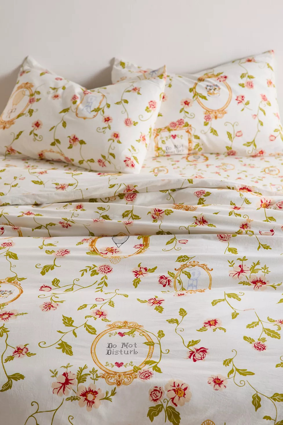 Finley Frame Patterned Core Duvet Set | Urban Outfitters (US and RoW)