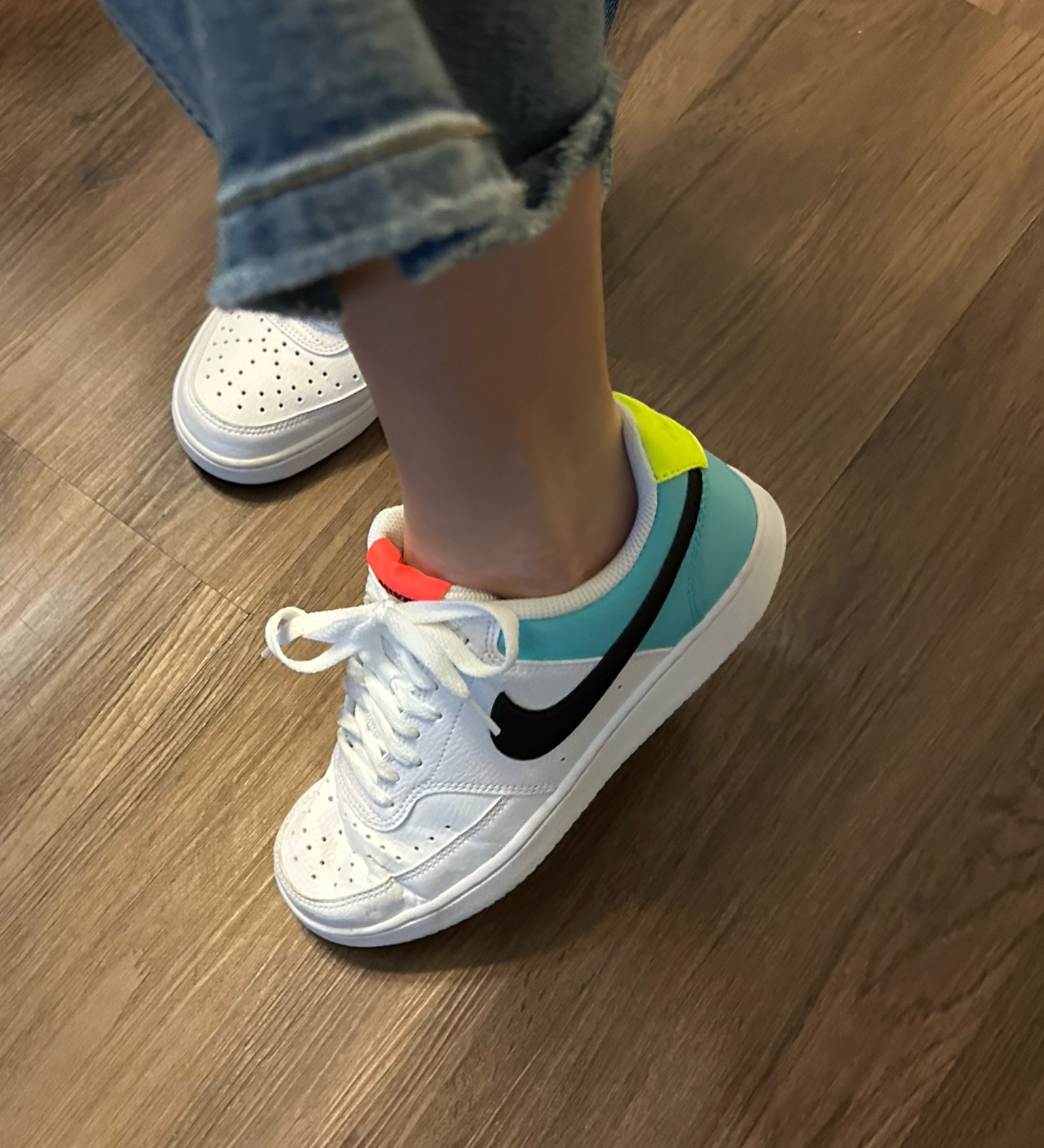 Fave new Nike kicks 💞

On sale alert
On sale now
Nike 
Sneakers
Neon 
Casual sneakers 


#LTKunder100 #LTKshoecrush #LTKsalealert