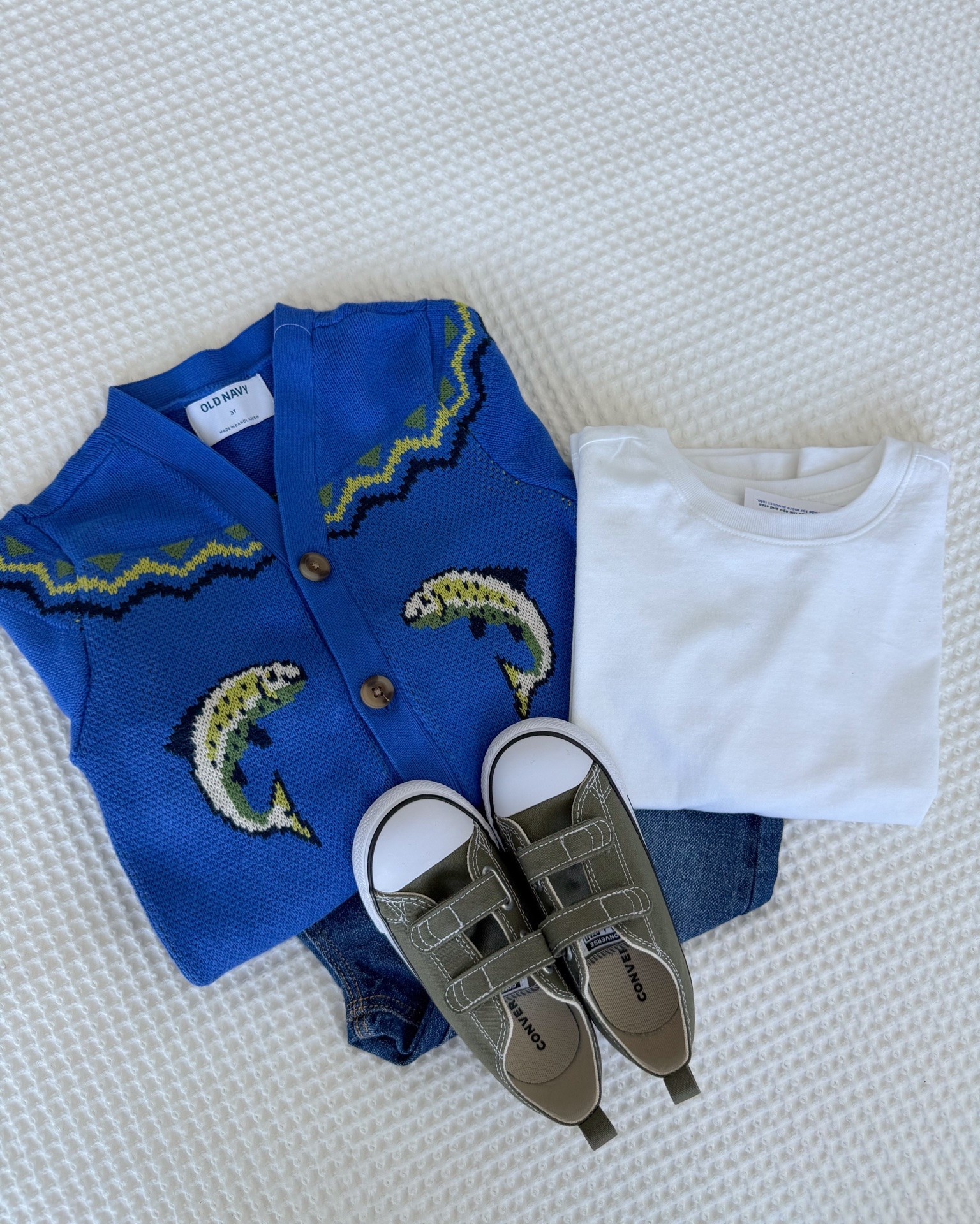 5 Old Navy outfits I’d buy right now for my toddler! Whoever said shopping for boys wasn’t fun hasn’t seen these sweaters and jeans! Check out how I styled the outfits for Teddy to wear! 

#OldNavy #BackToSchoolHaul #ToddlerBoyStyle


back to school toddler fashion affordable kids clothes Target finds toddler-style boy mom life kids clothes mom life kids fashion budget friendly fashion

#LTKKids #LTKSeasonal