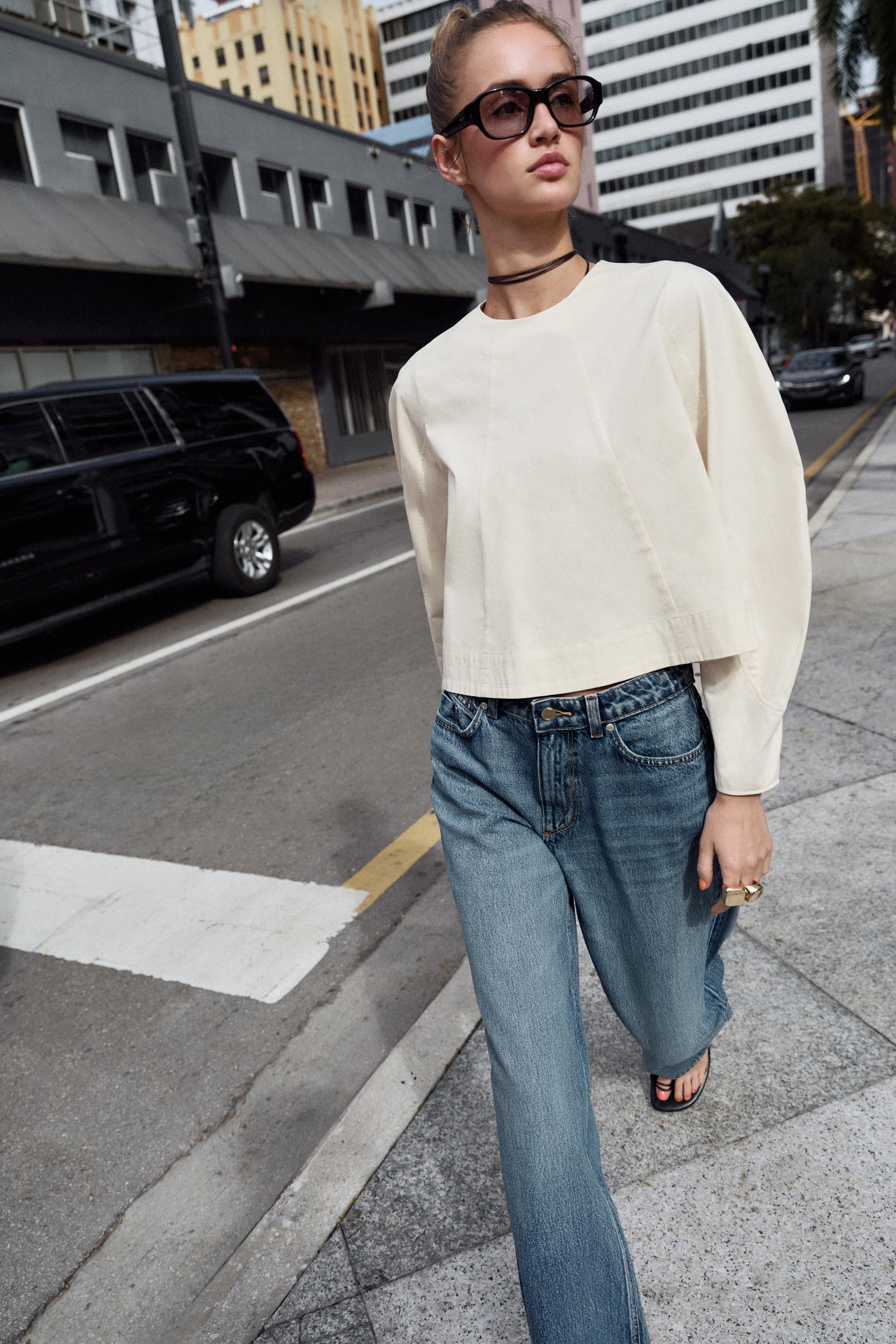 VOLUME SLEEVE CROP TOP | Zara US