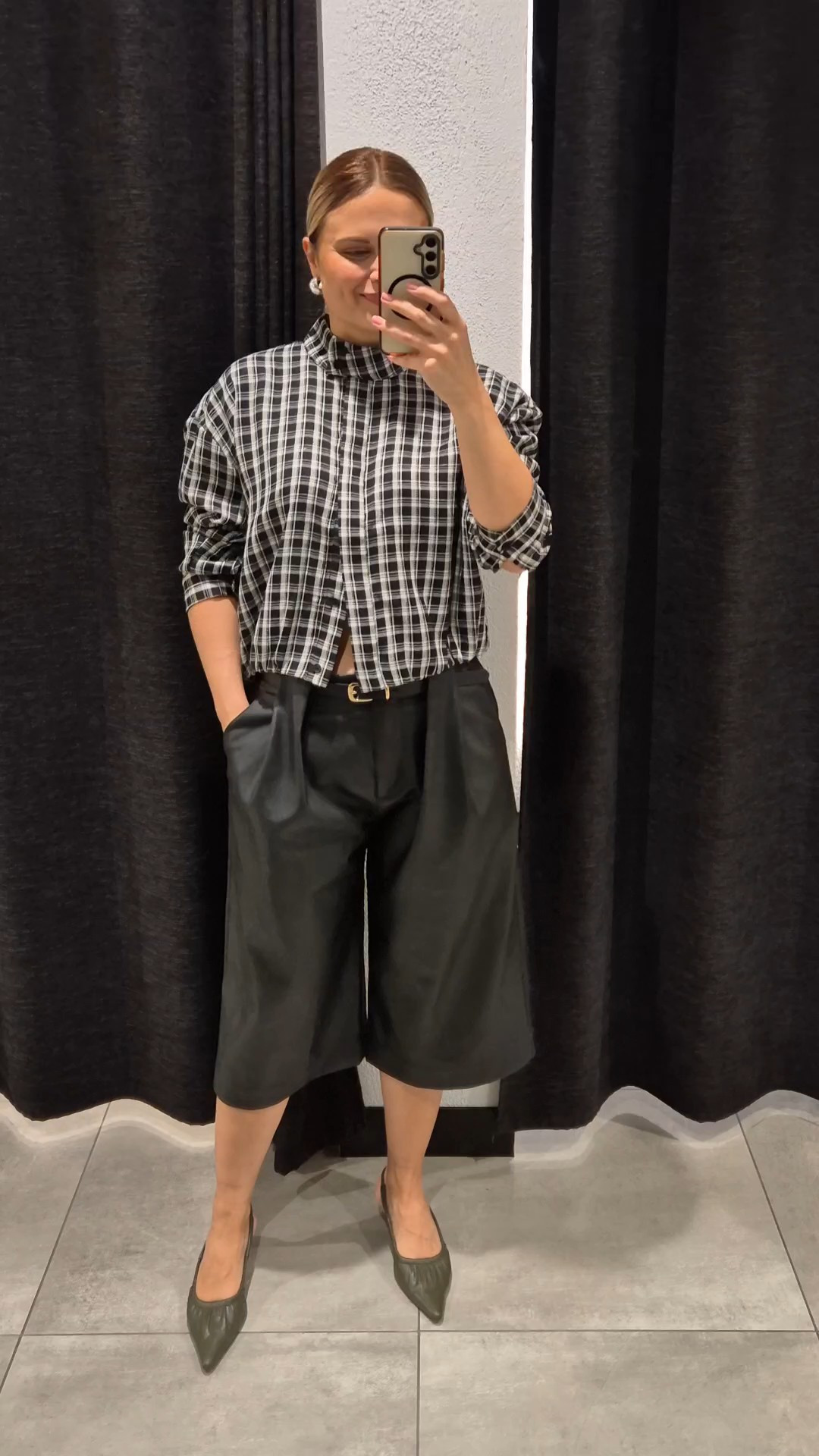 Faux leather shorts are so chic this season 🖤

#LTKaustralia #LTKstyletip #LTKautumn