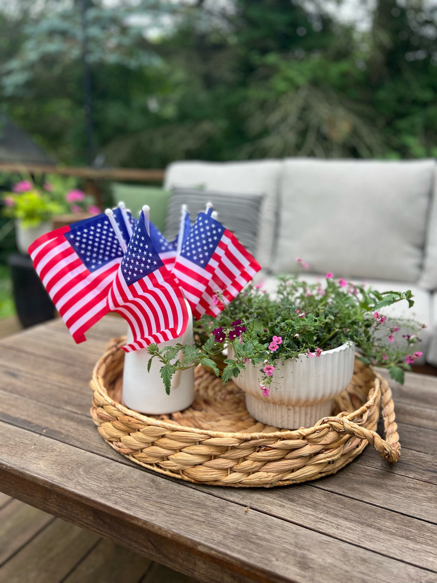 Woven basket trays, large round basket tray, rectangle basket tray, woven serving tray 

#LTKHome #LTKSeasonal #LTKGiftGuide