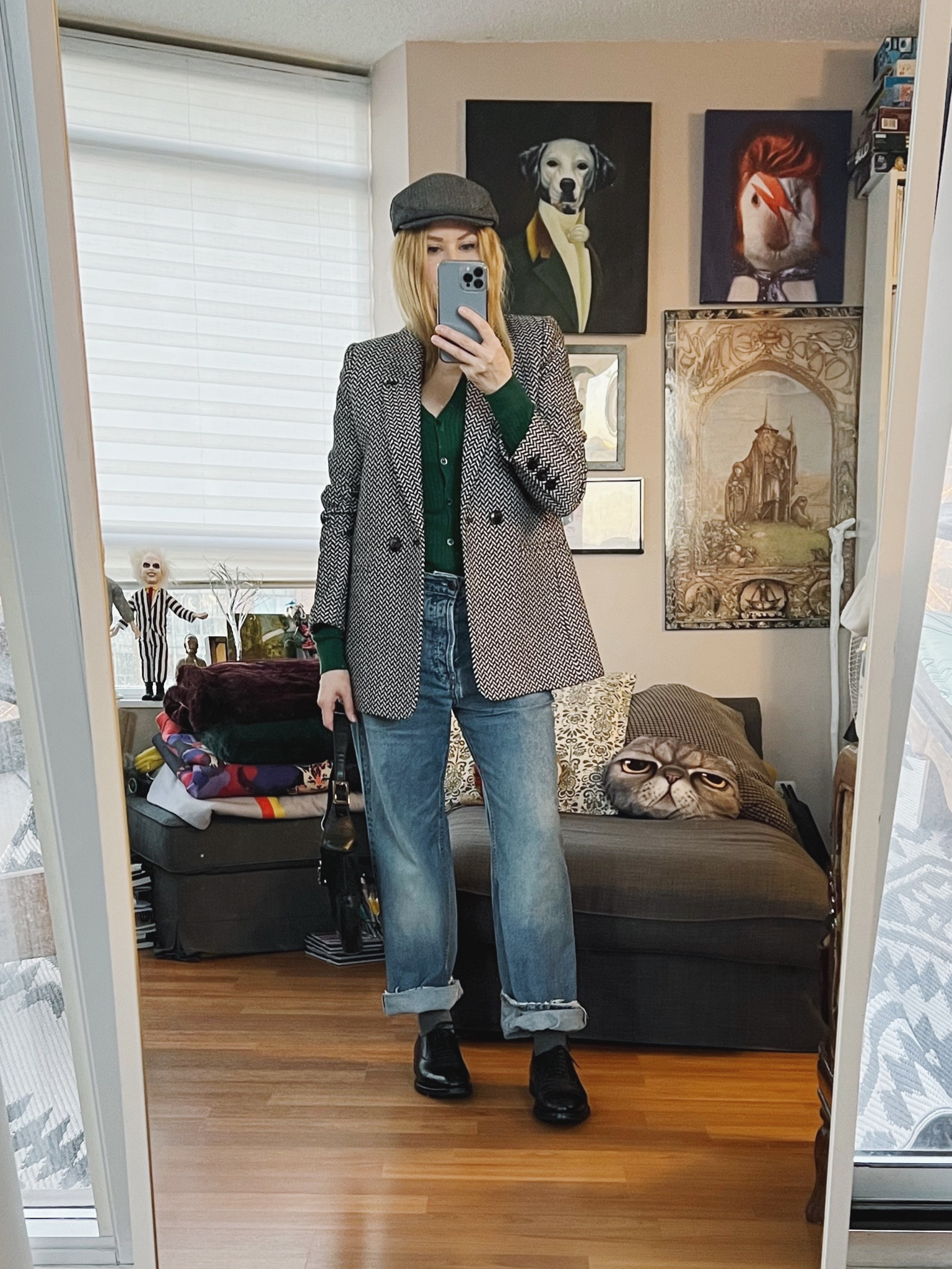 I think I want some riding boots. I feel like they give a whole other vibe to this look.
•
.  #FallLook  #StyleOver40  #vintageGucci  #menswearInspired  #gucci  #secondhandFind #anineBing #FashionOver40  #MumStyle #genX #genXStyle #genXInfluencer #WhoWhatWearing #genXblogger #secondhandDesigner #Over40Style #40PlusStyle #Stylish40s  #HighStreetFashion #StyleIdeas


#LTKshoecrush #LTKstyletip #LTKSeasonal