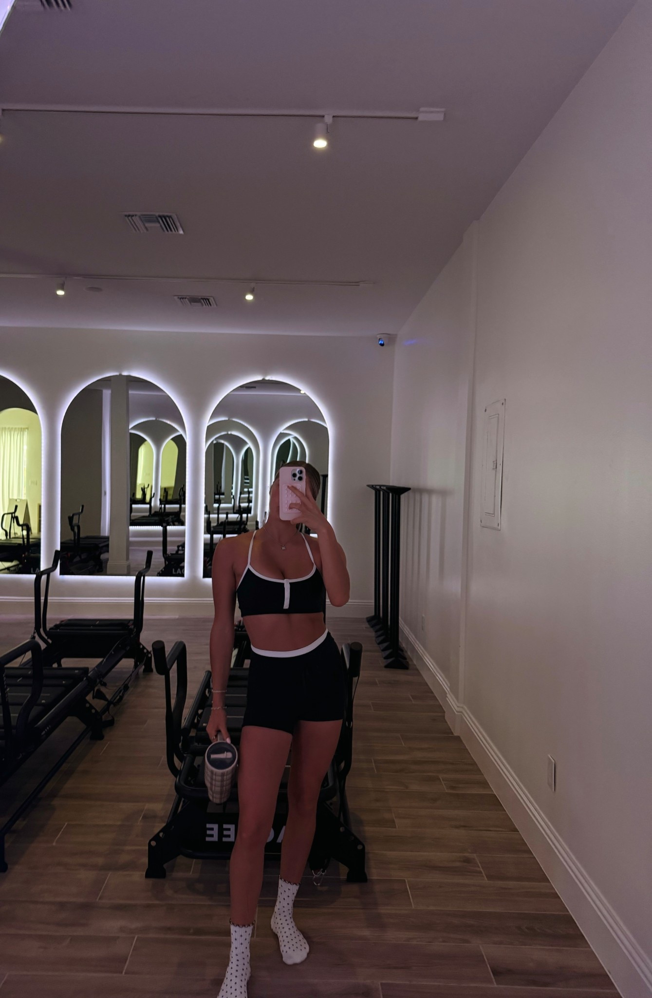 workout ootd from Abercrombie 

#LTKfitnessgoals #LTKActive #LTKSaleAlert