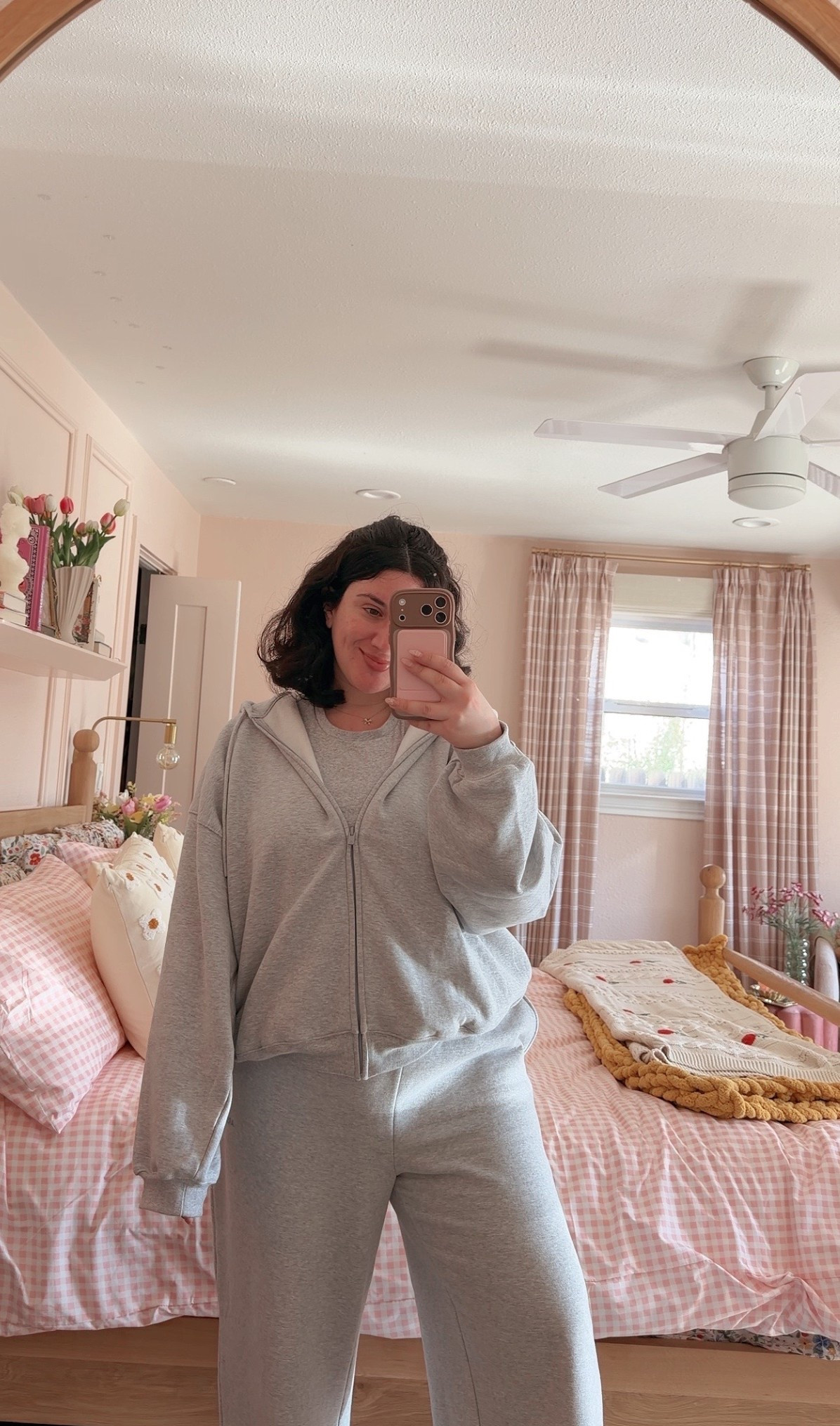 Cozy sweat set kind of day ✨