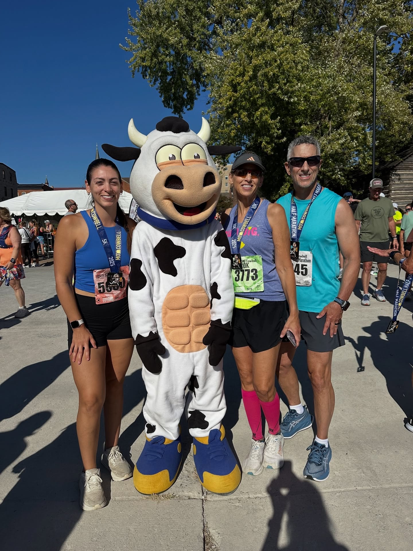 Ran a 5K in the MO Cowbell race this morning🐮 Went in sick and insanely sleep deprived, I felt ROUGH😅😭 But I showed up, I ran with my music blasting, and I shaved 2 min off my personal best🏅 Now I need 15hrs of sleep to recover 🤣 @mocowbellrun 

Got home and painted with my baby before she took nap❤️

#running #mocowbell #5k #runnersofinstagram #momswhorun

#LTKmorningroutine #LTKActive #LTKfitnessgoals
