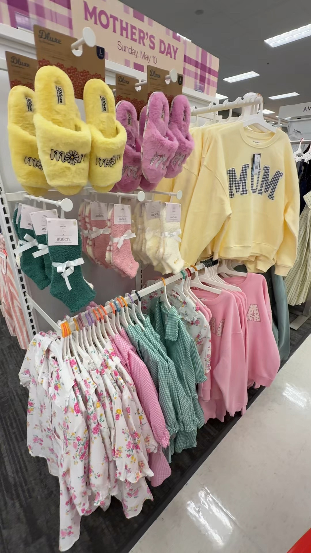 Target run! 

#LTKmomlife #LTKdayinmylife