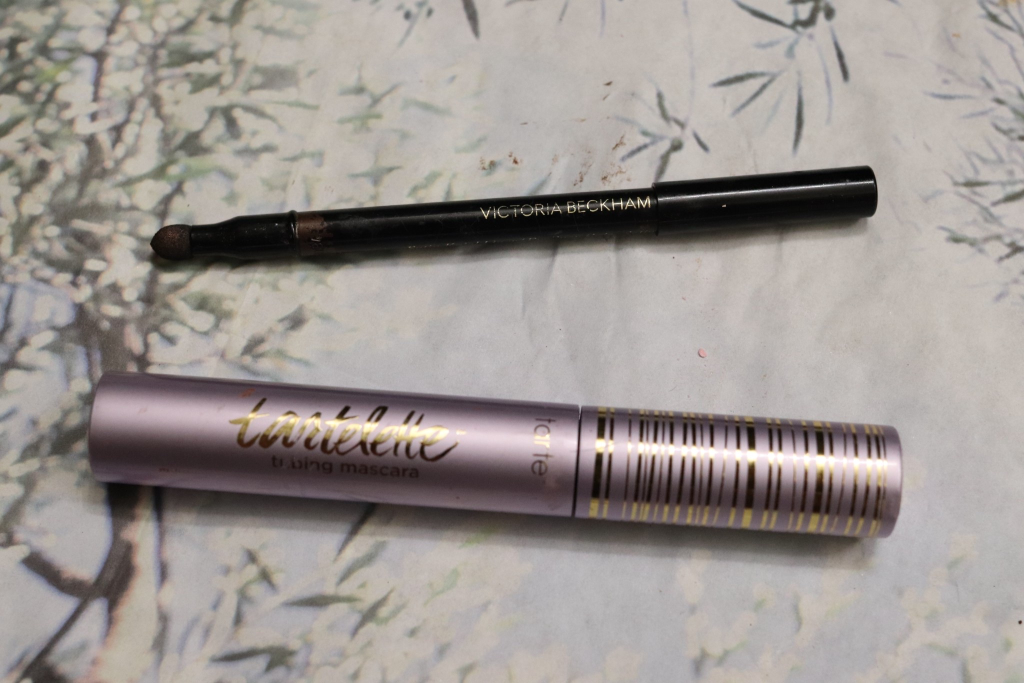Eyeliner & Lashes that lift the eyes, definition without dragging 

#LTKBeauty