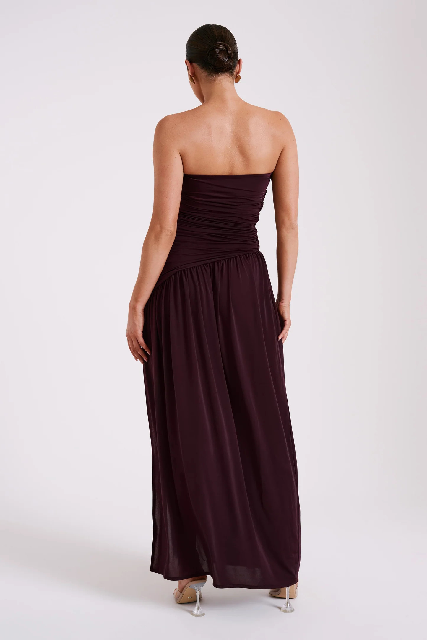 Strapless Slinky Maxi Dress With Split - Burgundy | MESHKI US