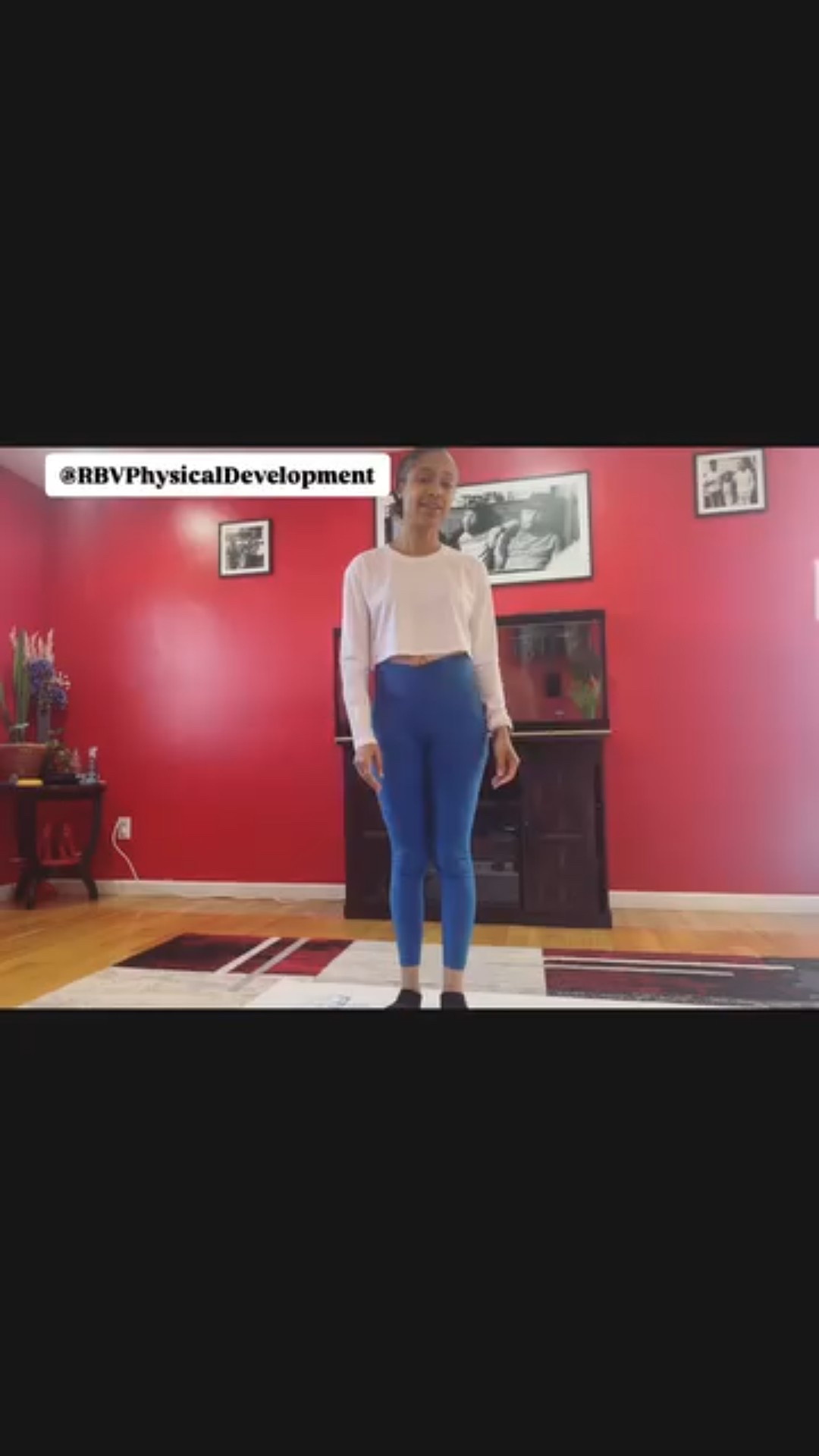 Want to see why the peanut ball is my favorite PT tool? 💙
Here’s Rae showing a few of the many ways kids can use it for:
✔️ Balance
✔️ Core strength
✔️ Sensory play
✔️ Movement breaks

This tool grows with your child and keeps therapy FUN (at home or in the clinic).
🛒 Tap to shop my top peanut ball pick!

#LTKkids #LTKfamily #LTKhome #MovementMatters #PeanutBall #RBVPhysicalDevelopment