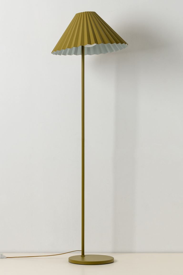 The Pleat Floor Lamp | H&M (UK, MY, IN, SG, PH, TW, HK)