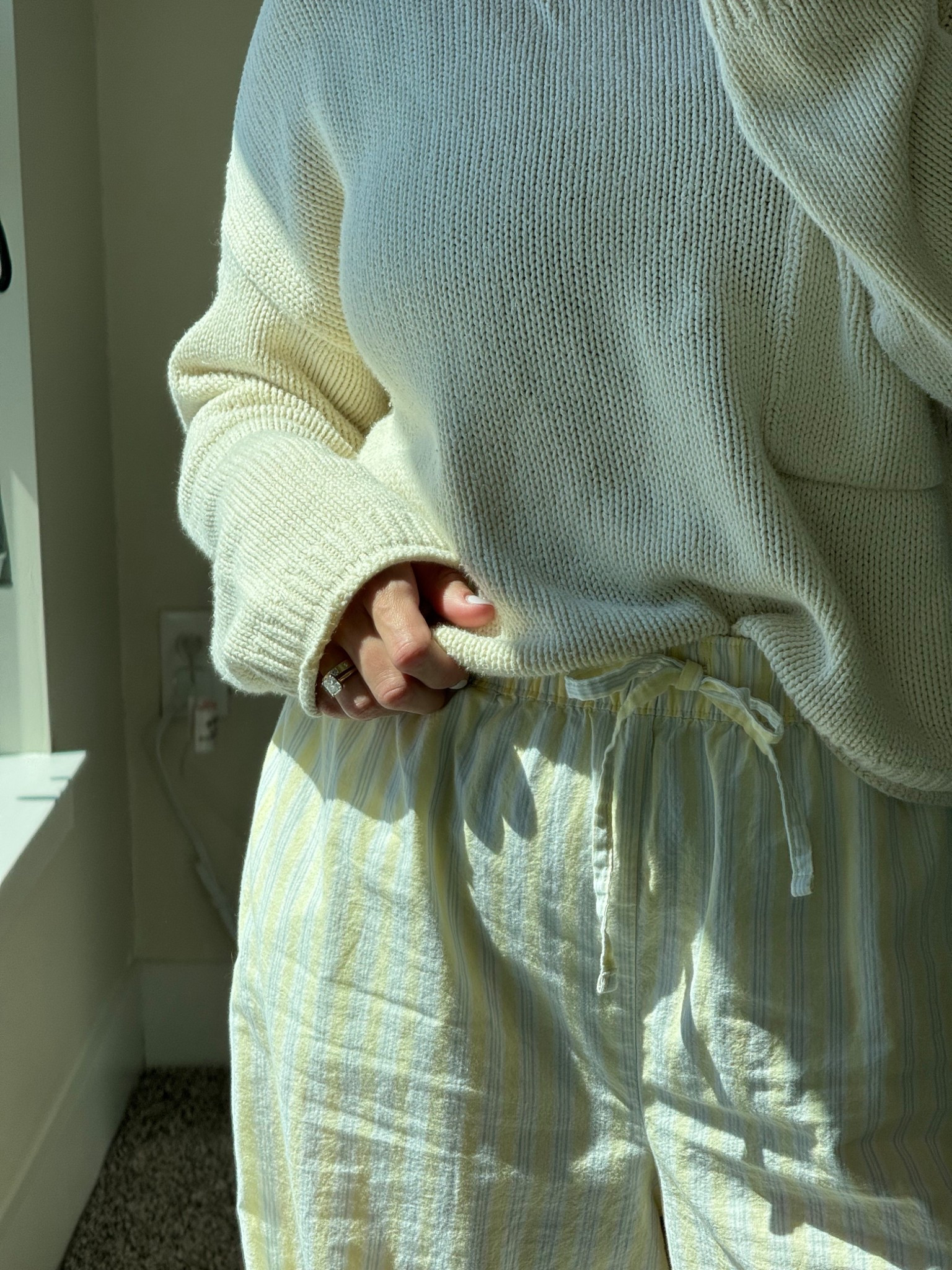 yellow pants linked! 💛

#LTKSeasonal #LTKActive #LTKmomlife