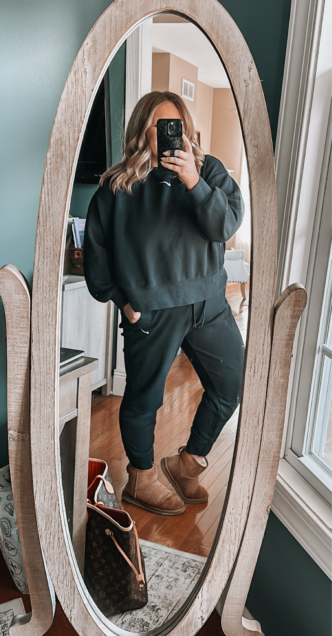 I’m desperate to be a sweatsuit girly. 

I linked this sweatshirt in the cropped version like I have on and the regular length!

#LTKMidsize #LTKActive #LTKSaleAlert