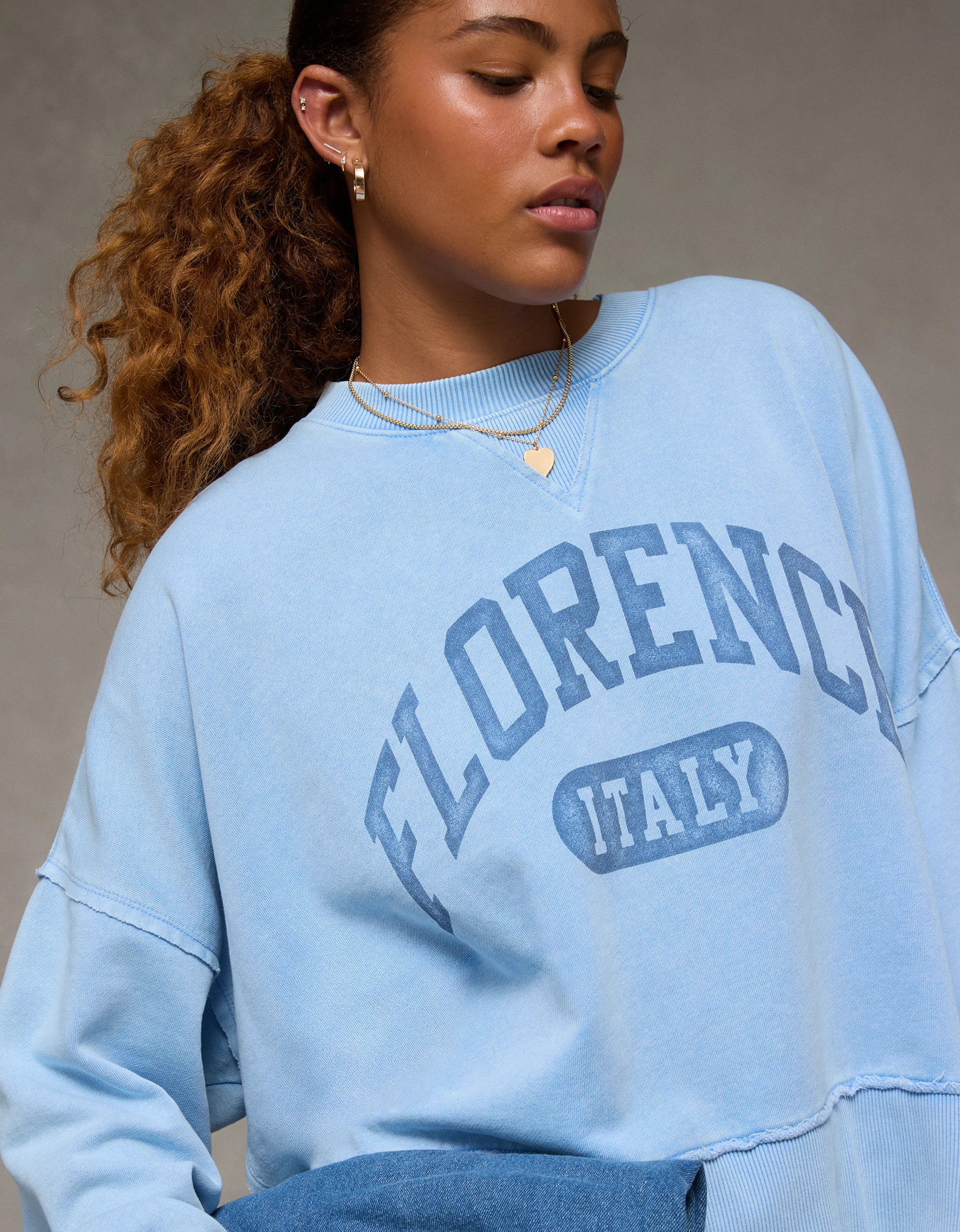 AE Big Hug Graphic Sweatshirt | American Eagle Outfitters (US & CA)