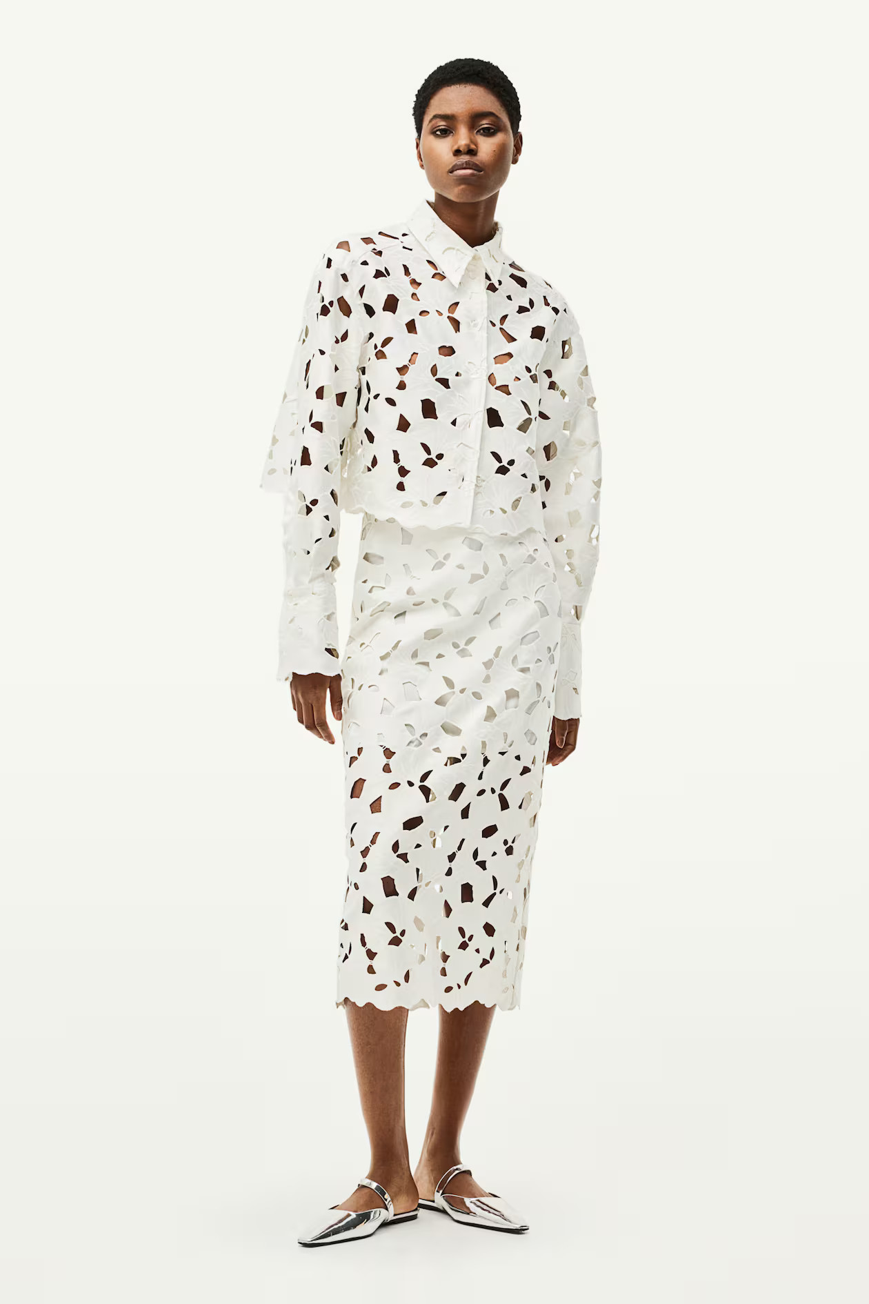 Satinrock mit Broderie Anglaise - Weiß - Ladies | H&M AT | H&M (DE, AT, CH, NL, FI)