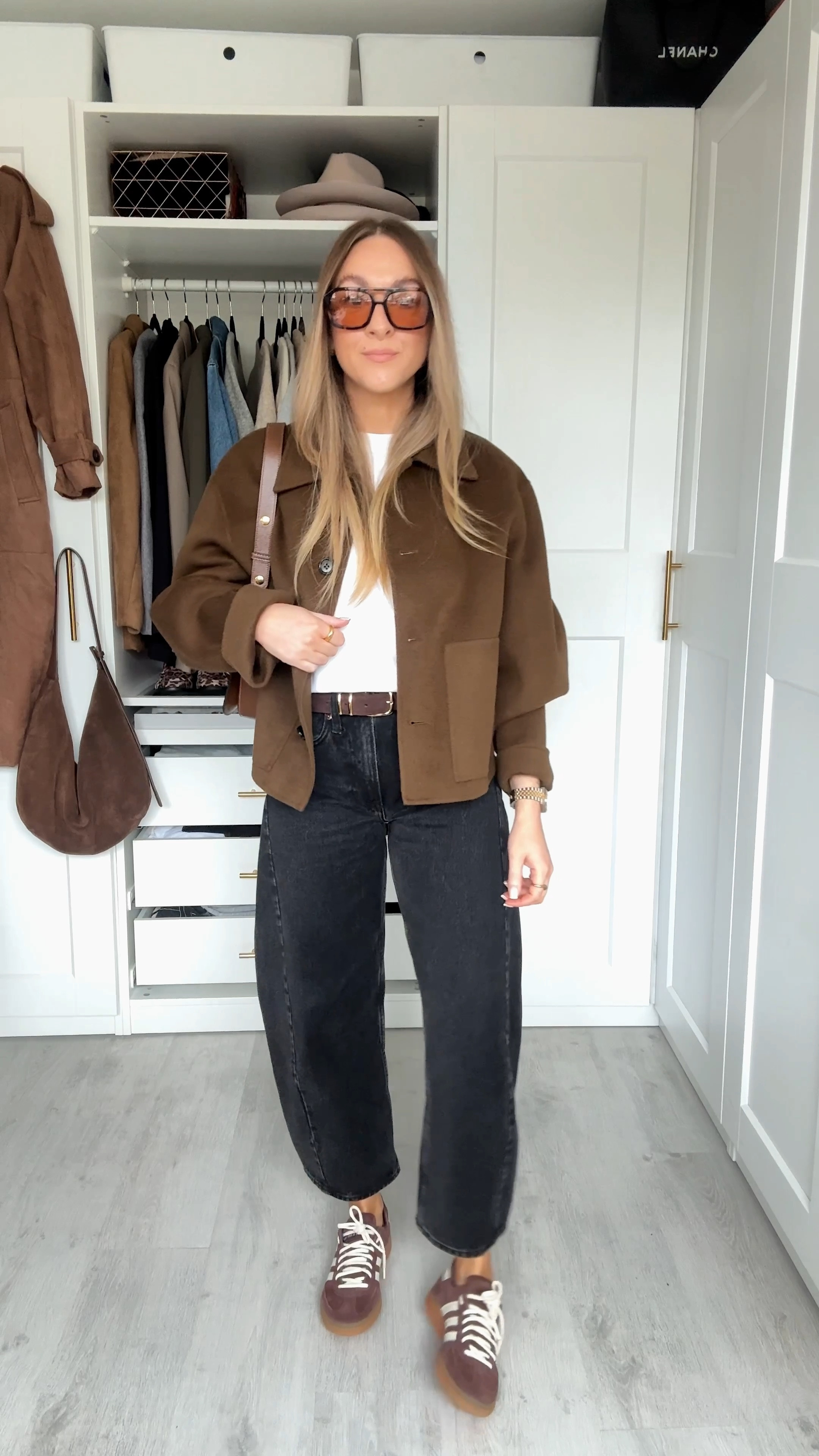 Casual autumn outfit 🍂

Jacket; size small
T-shirt: size small 
Barrel: 24 short (I sized down as they run roomy) 

#FashionMonth #LTKstyletip #LTKautumn