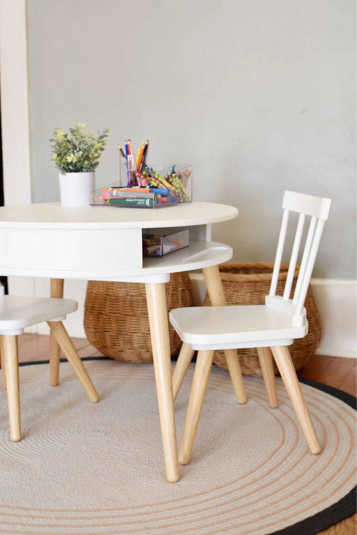 Color station for kids & toddlers! 🎨 

This three piece set is from Sam’s Club is the perfect size for older toddlers and children. We love it in our play room. It would also be great in a classroom! 


#LTKhome #LTKbaby #LTKkids