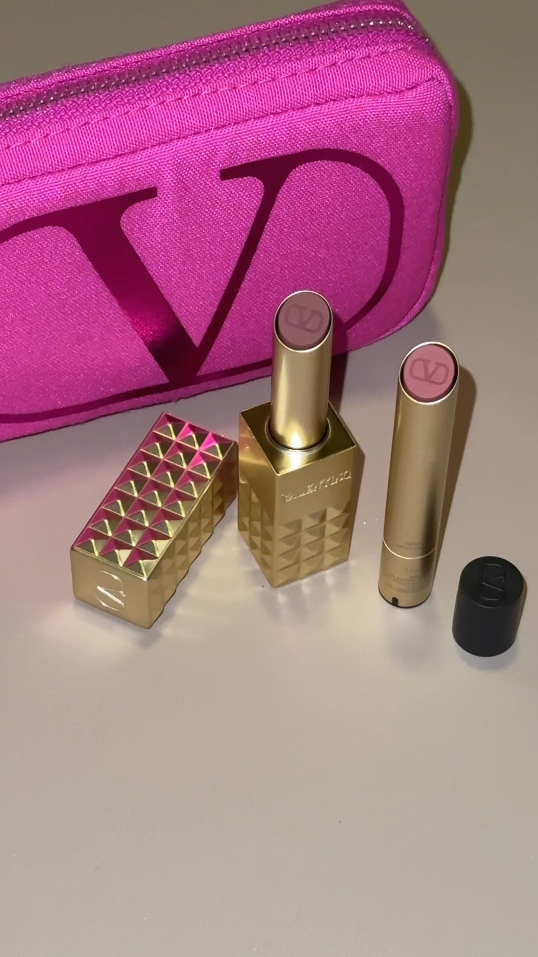 SPIKE VALENTINO BUTTERY MATTE LIP COLORS 💋💄

#LTKBeauty #LTKWatchNow