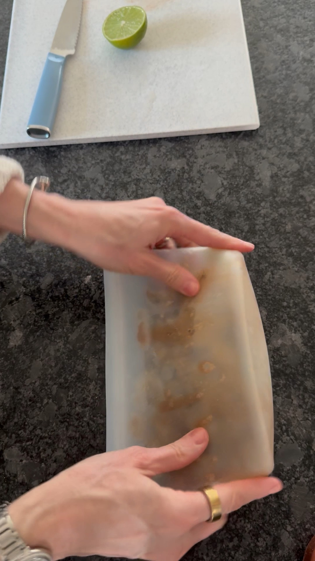 Silicone storage bags for marinating. 🙌