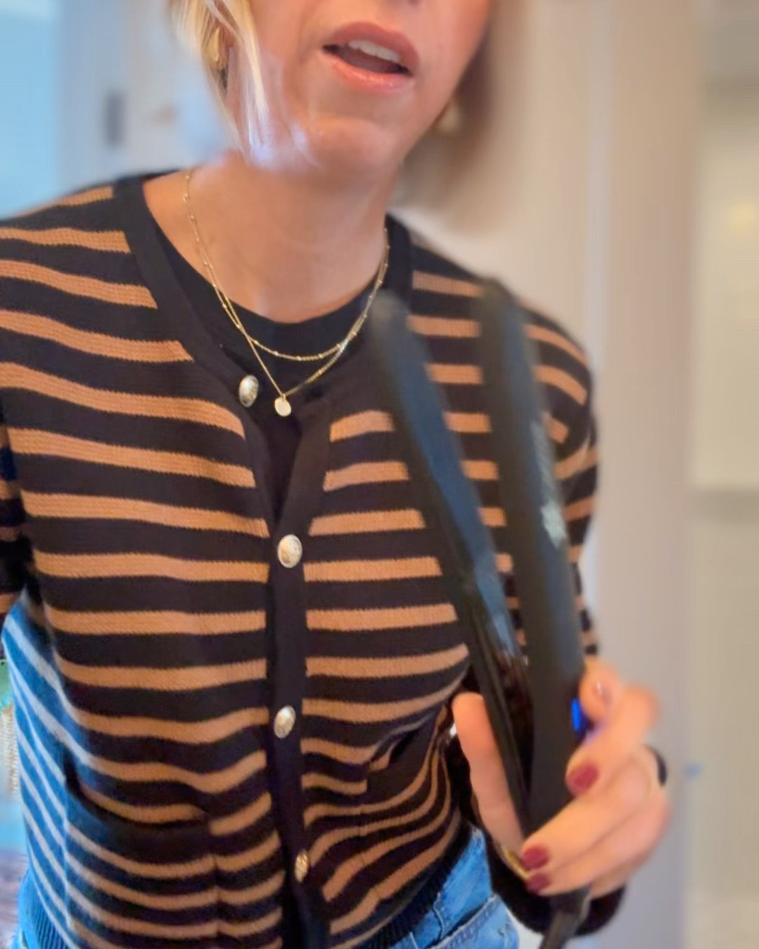 The straightener I use to achieve mu loose waves in under 5 minutes! 
This would make a great gift for your daughter, sister or put it in your wishlist! It’s temperature regulating so you pick the amount of heat, with no damage 👏🏻

#LTKBeauty #LTKHoliday #LTKGiftGuide