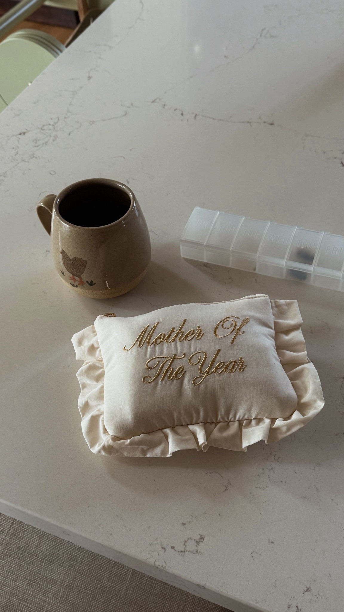 The cutest pouch for mama!! 