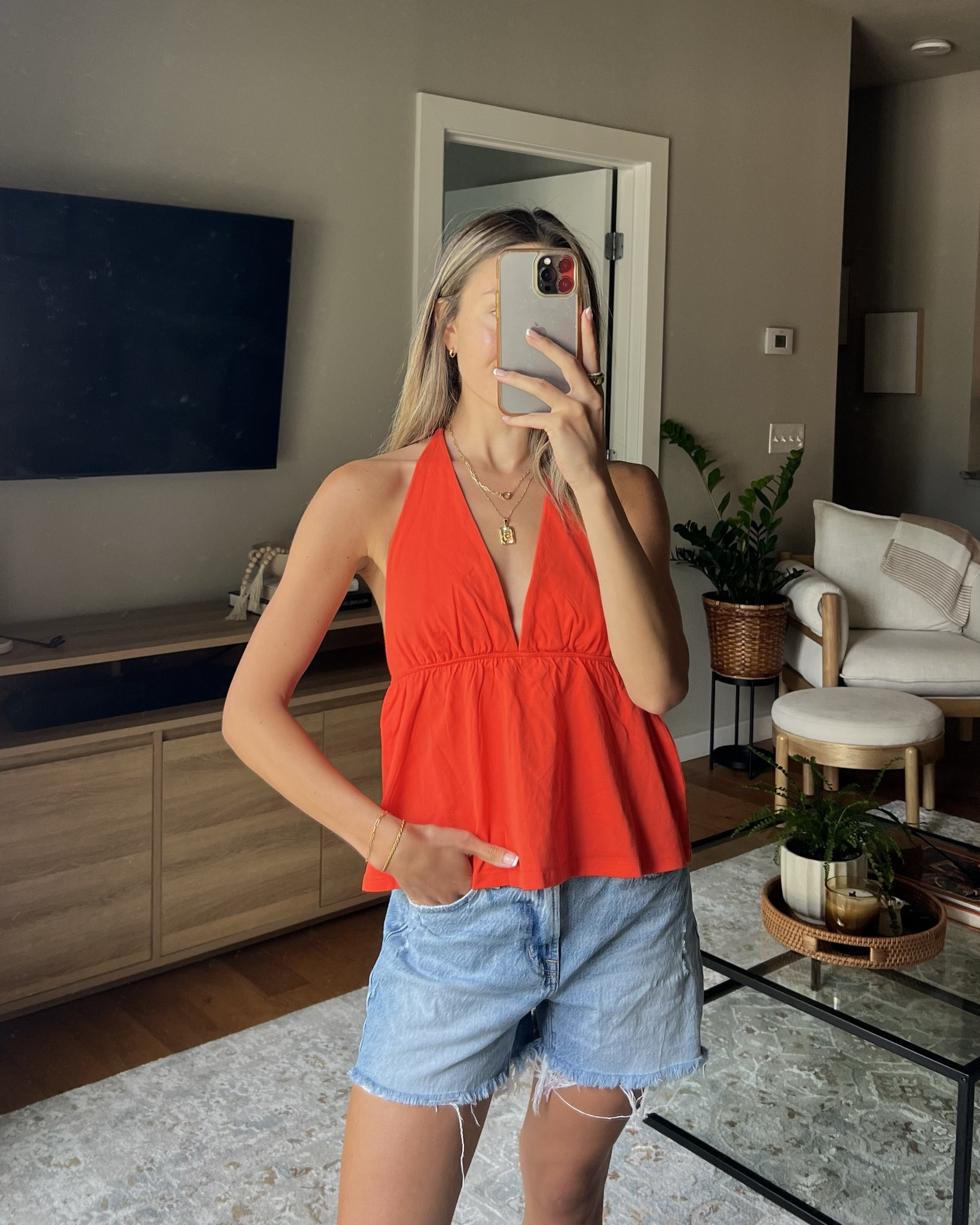 Aritzia sale favs! Xs top

#LTKSaleAlert #LTKSummerEdit